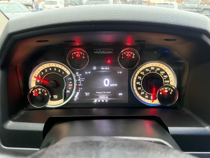 2016 RAM 1500 Image 25