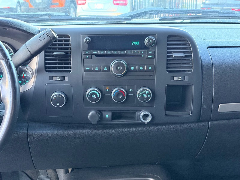 2009 Chevrolet Silverado 1500 Image 16