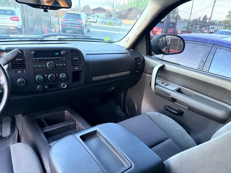 2009 Chevrolet Silverado 1500 Image 17
