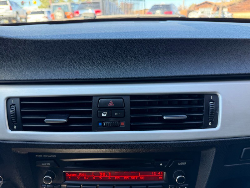 2007 BMW 3 Series Image 18