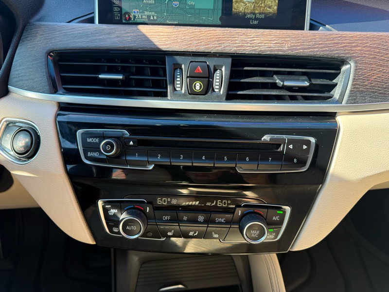 2017 BMW X1 Image 19
