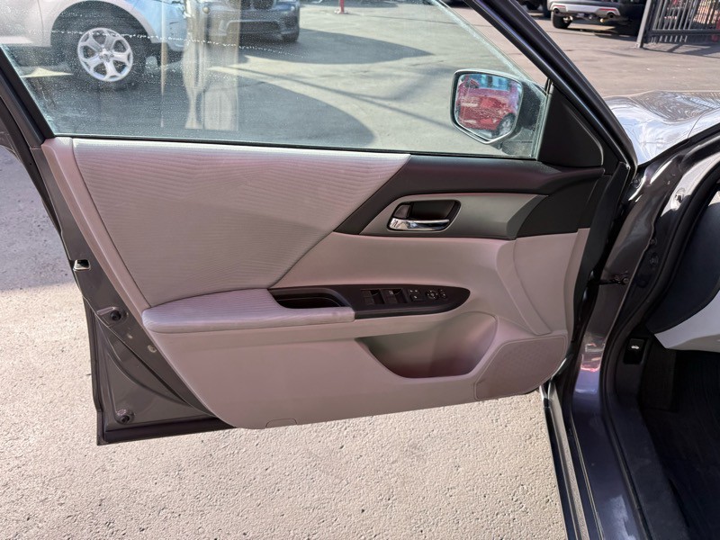 2014 Honda Accord Image 12