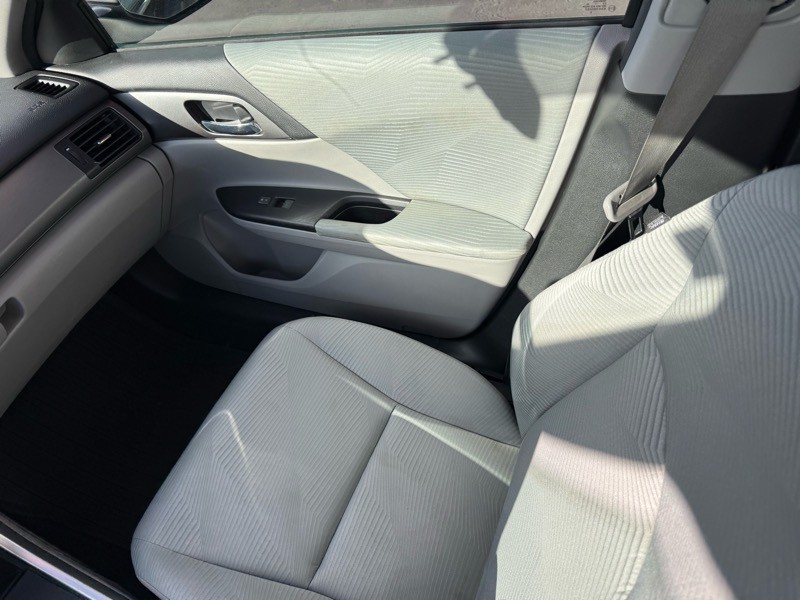2014 Honda Accord Image 16