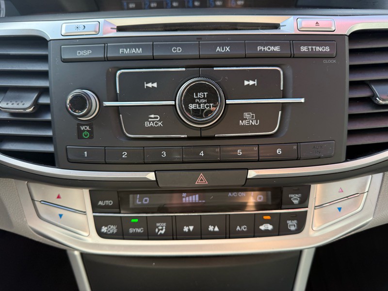 2014 Honda Accord Image 18