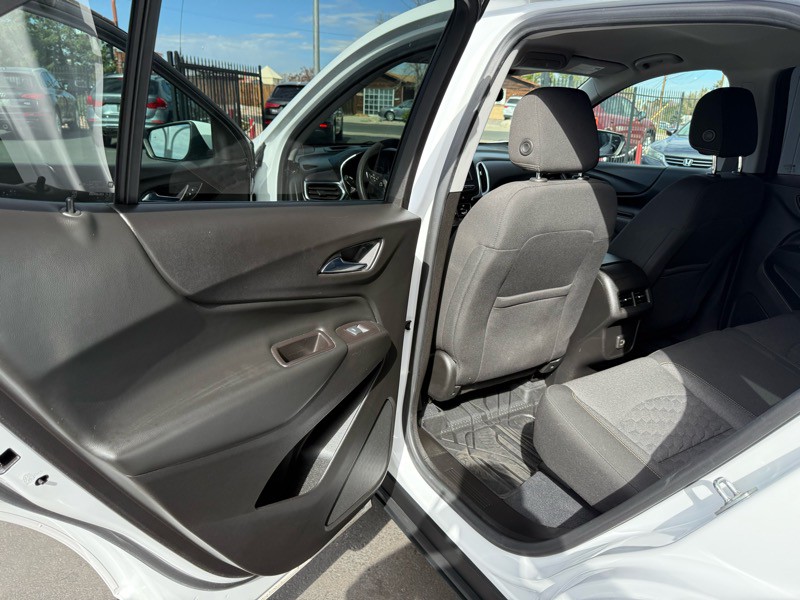 2021 Chevrolet Equinox Image 25