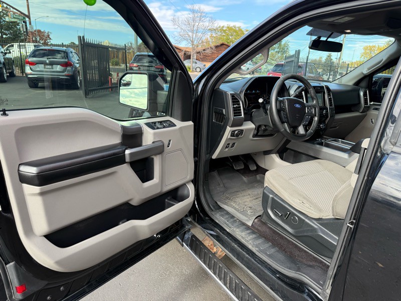 2017 Ford F-150 Image 13