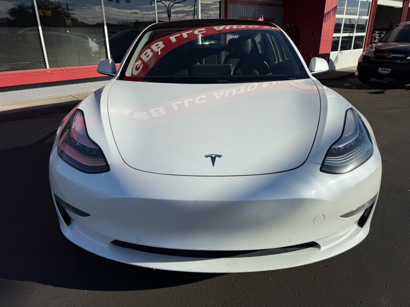 2018 Tesla Model 3 Image 9