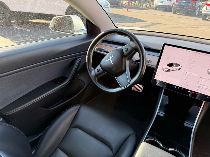 2018 Tesla Model 3 Image 21