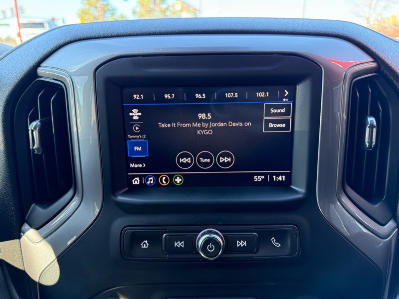 2022 Chevrolet Silverado 1500 Image 19