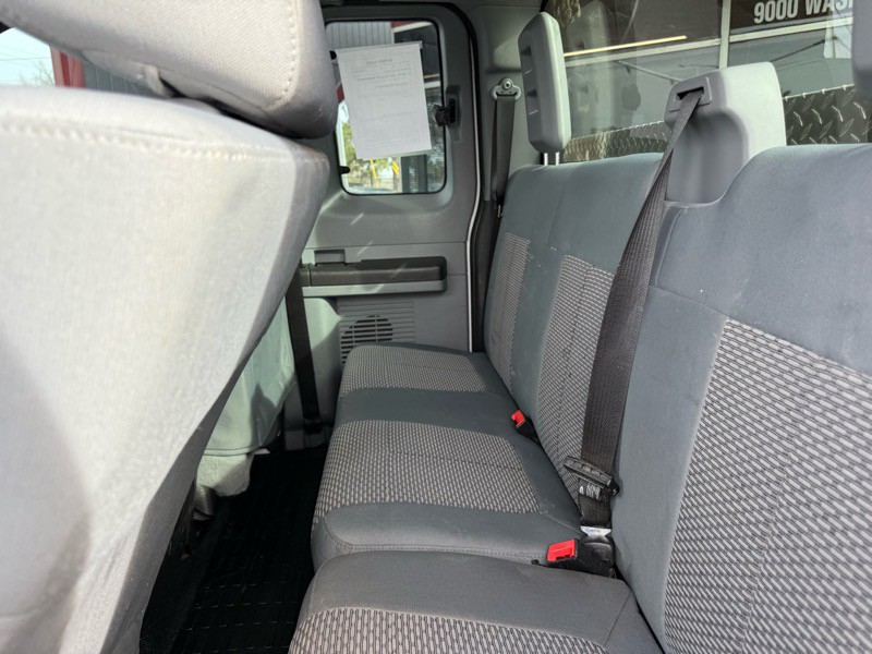 2014 Ford F-250 Image 24