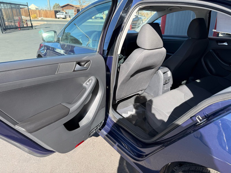 2014 Volkswagen Jetta Image 26