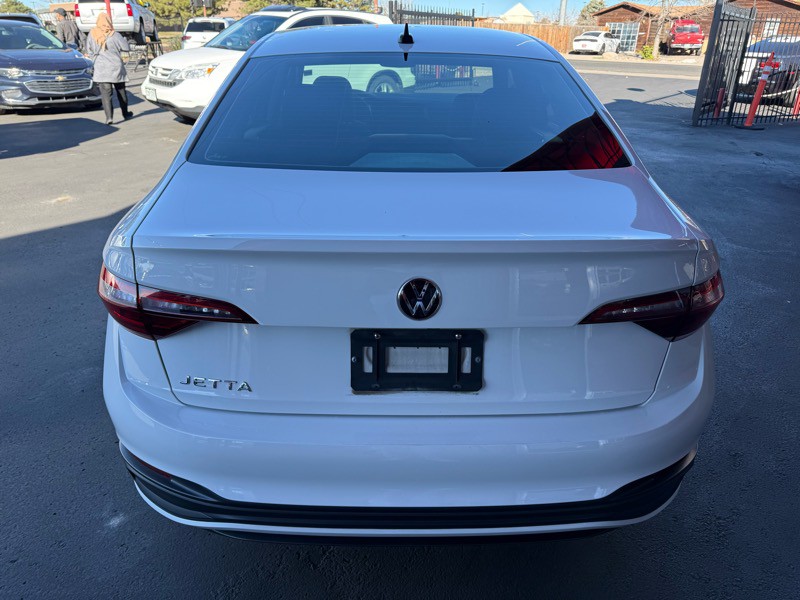 2024 Volkswagen Jetta Image 4
