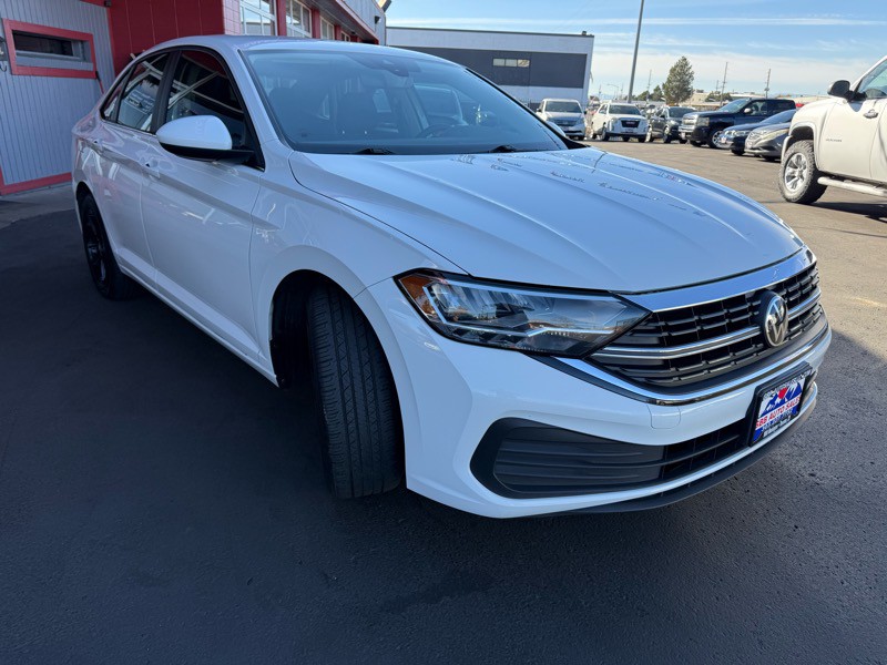 2024 Volkswagen Jetta Image 8