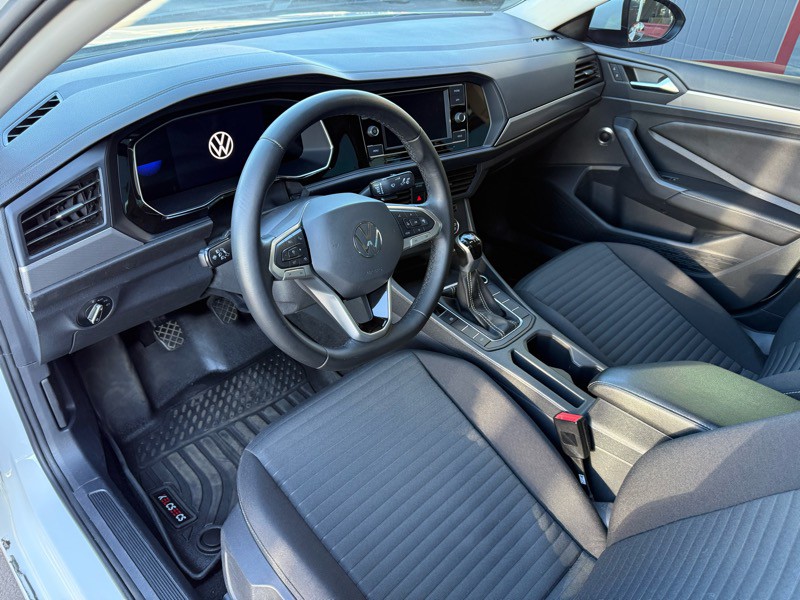2024 Volkswagen Jetta Image 13