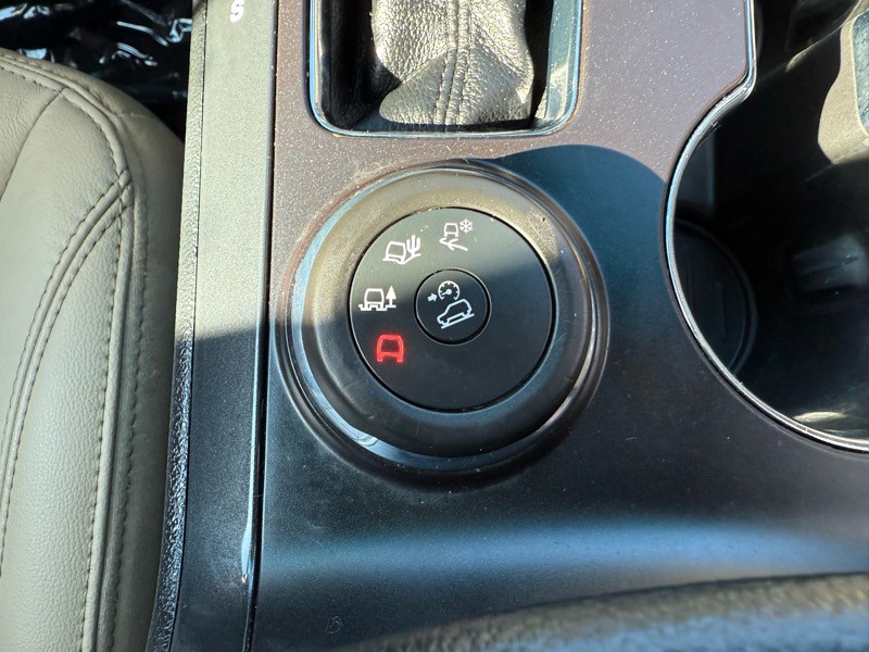 2016 Ford Explorer Image 14