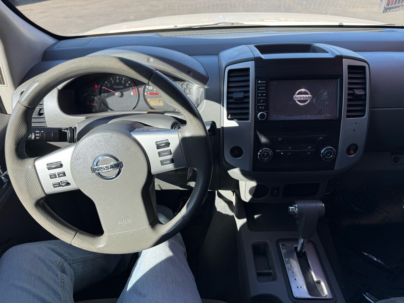 2019 Nissan Frontier Image 15