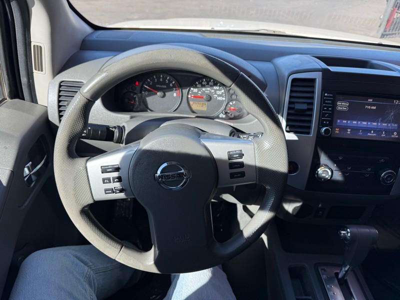 2019 Nissan Frontier Image 21