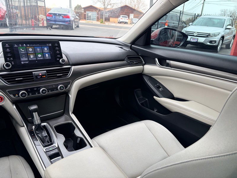 2022 Honda Accord Image 20