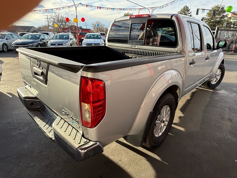 2017 Nissan Frontier Image 6
