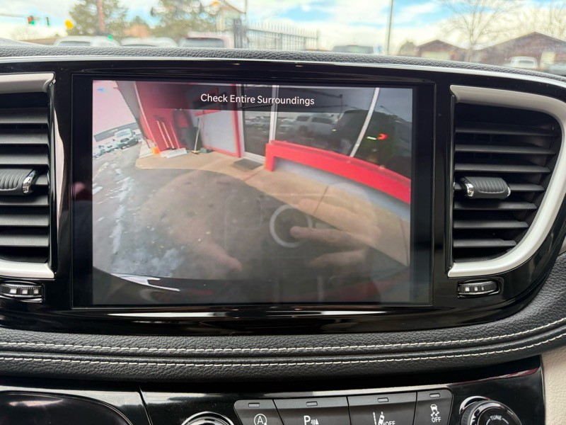 2021 Chrysler Pacifica Image 29