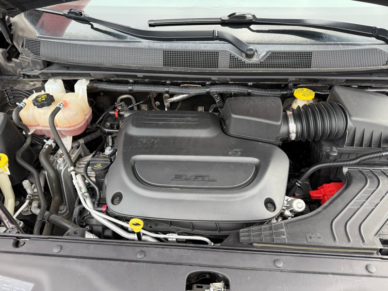 2021 Chrysler Pacifica Image 36