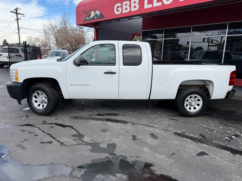 2013 Chevrolet Silverado 1500 Image 2