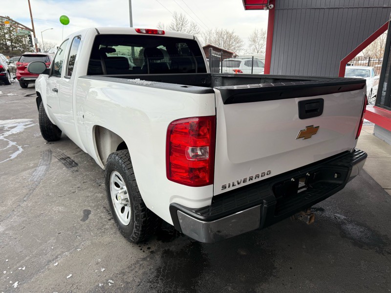 2013 Chevrolet Silverado 1500 Image 3