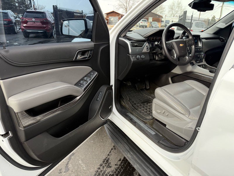 2018 Chevrolet Suburban Image 10