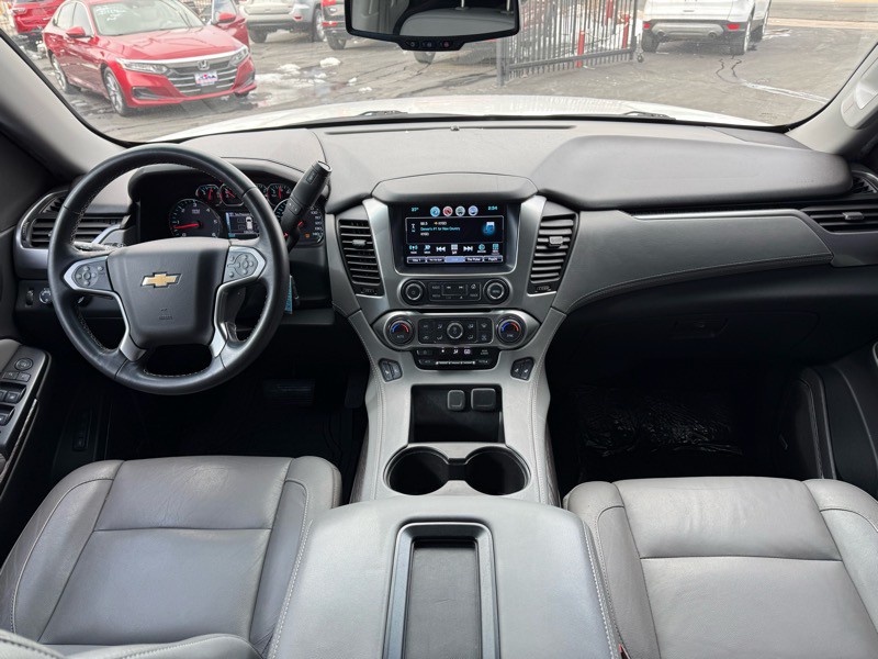 2018 Chevrolet Suburban Image 14