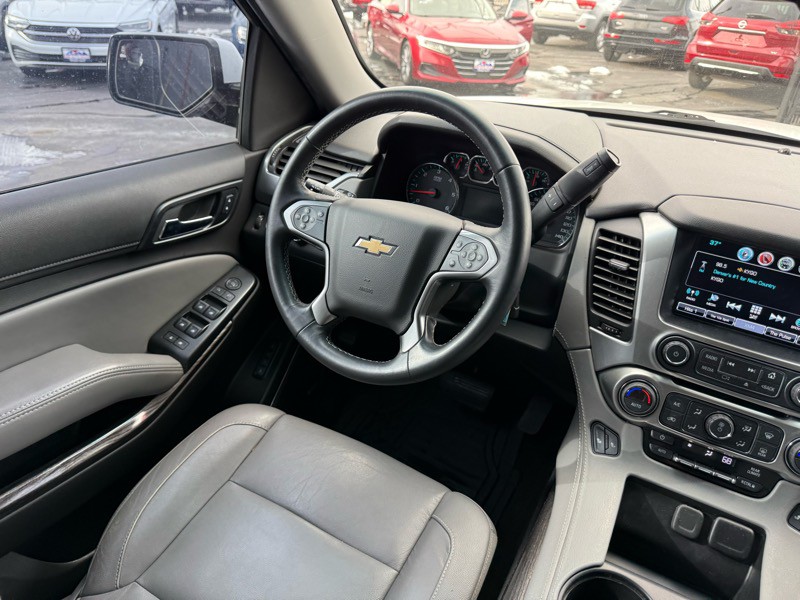 2018 Chevrolet Suburban Image 20