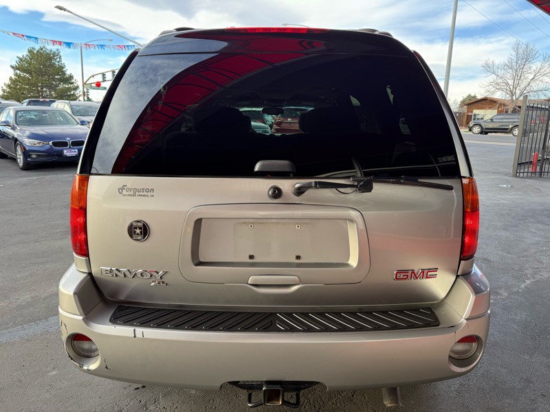 2004 GMC Envoy Image 4