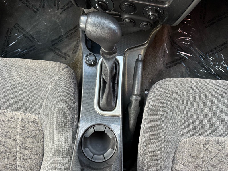 2004 GMC Envoy Image 20