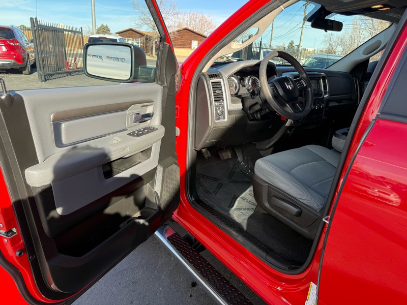 2019 RAM 1500 Image 12