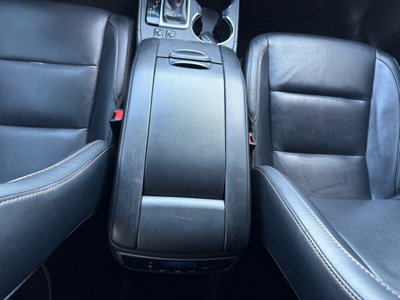 2015 Toyota Highlander Image 22