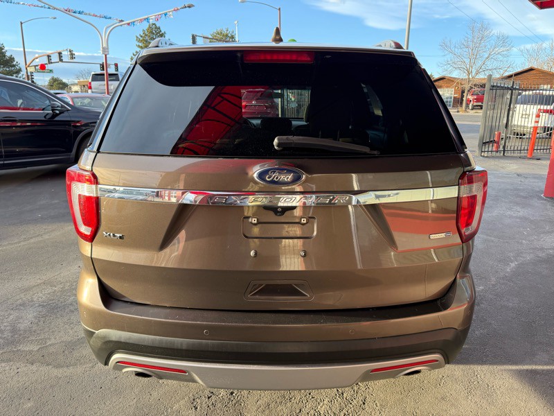 2016 Ford Explorer Image 4