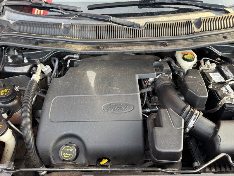 2016 Ford Explorer Image 32