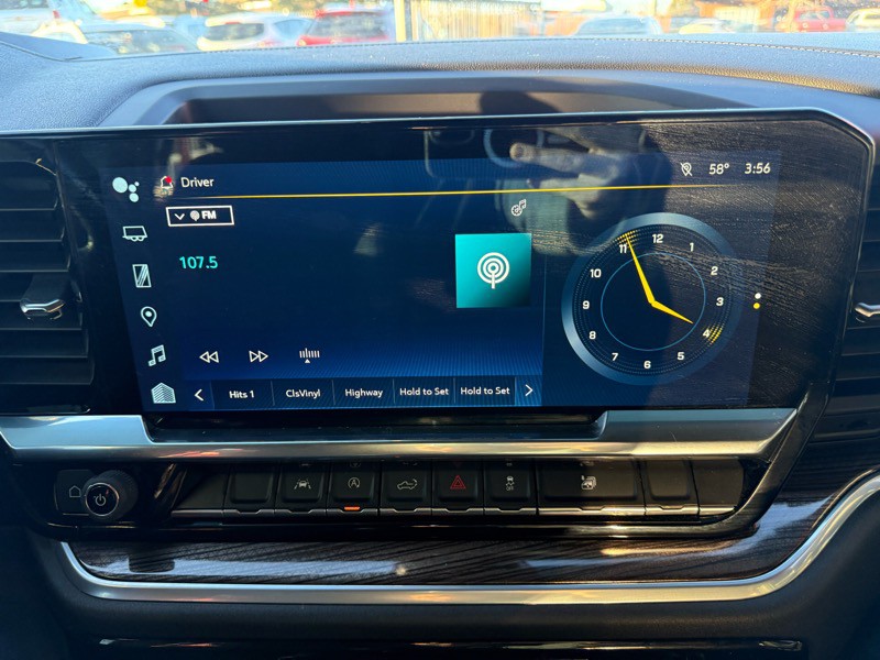 2022 Chevrolet Silverado 1500 Image 17