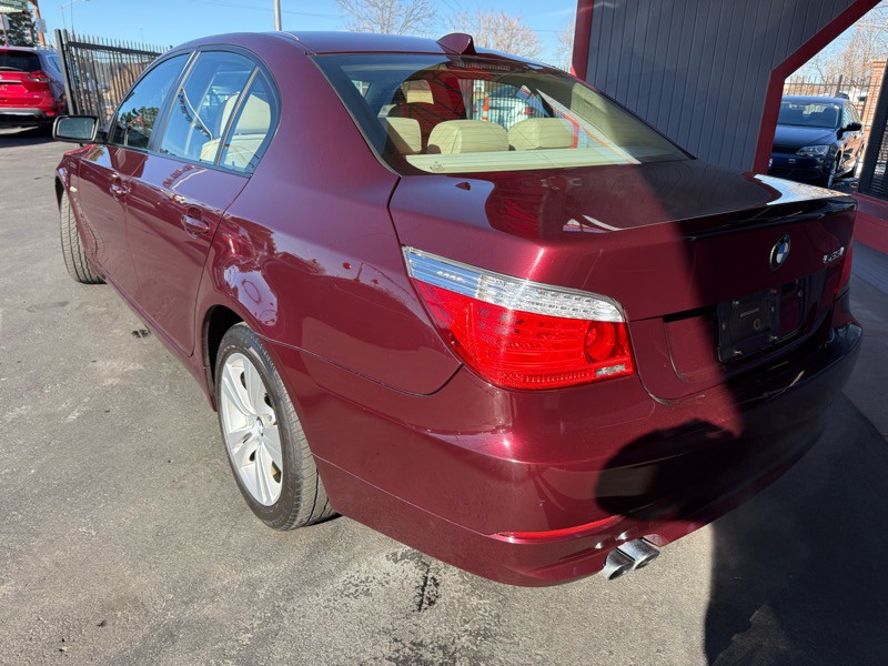 2009 BMW 5 Series Image 3