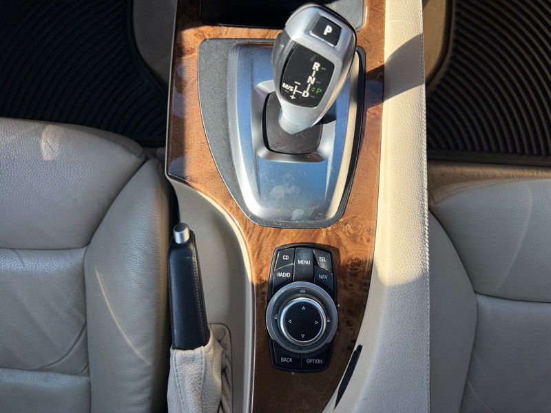 2009 BMW 5 Series Image 20