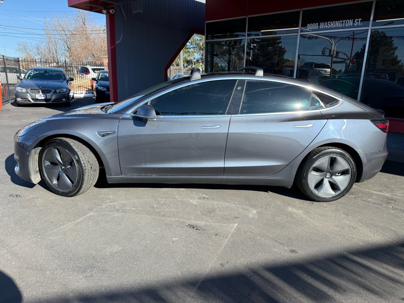 2020 Tesla Model 3 Image 2