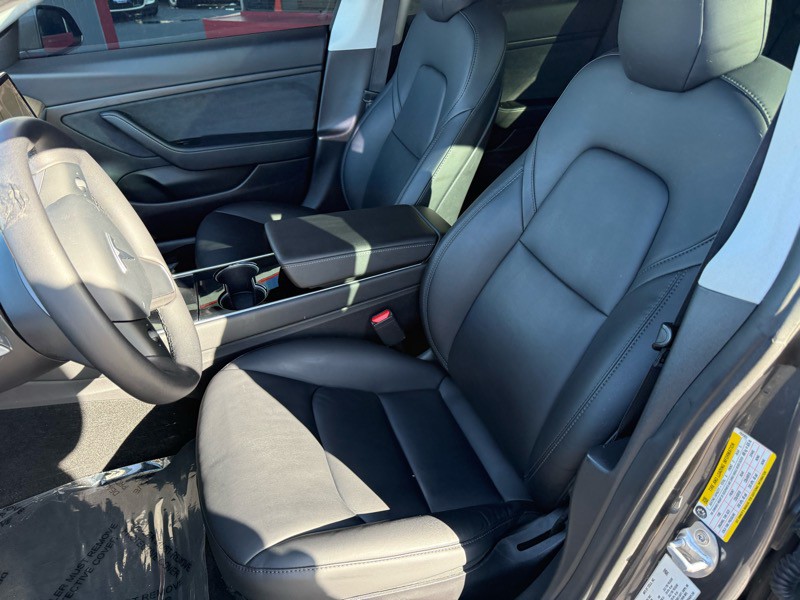 2020 Tesla Model 3 Image 12