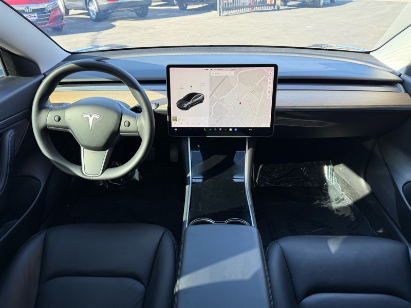 2020 Tesla Model 3 Image 14
