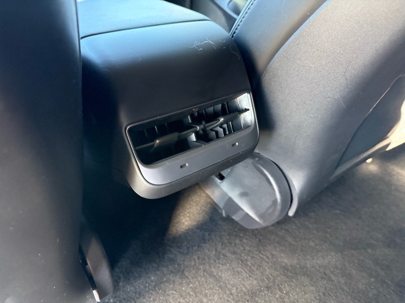 2020 Tesla Model 3 Image 23