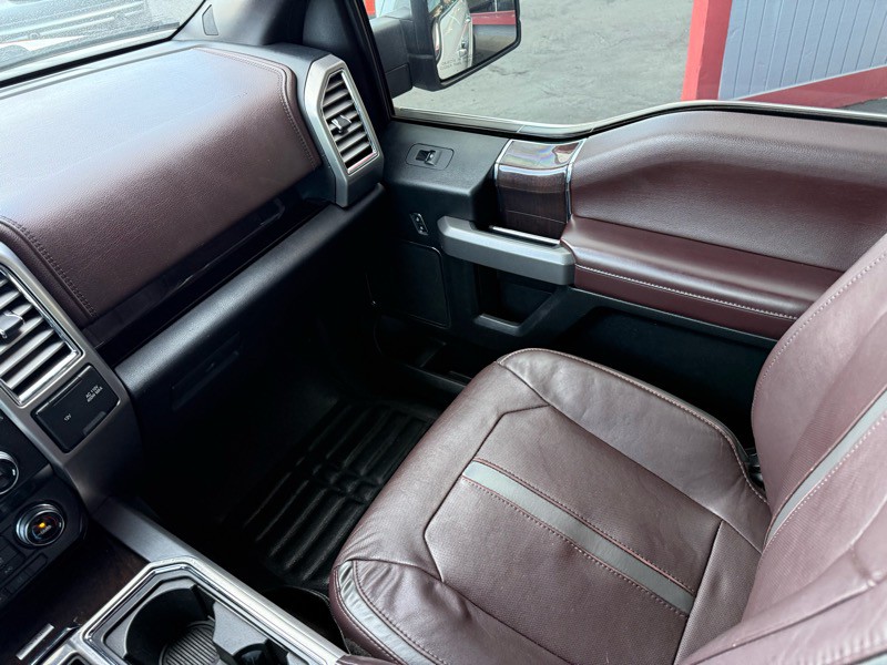 2016 Ford F-150 Image 17