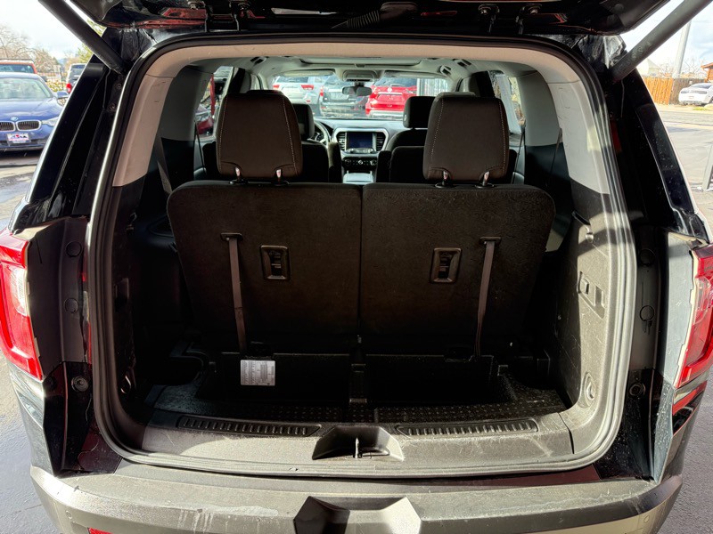 2020 GMC Acadia Image 6