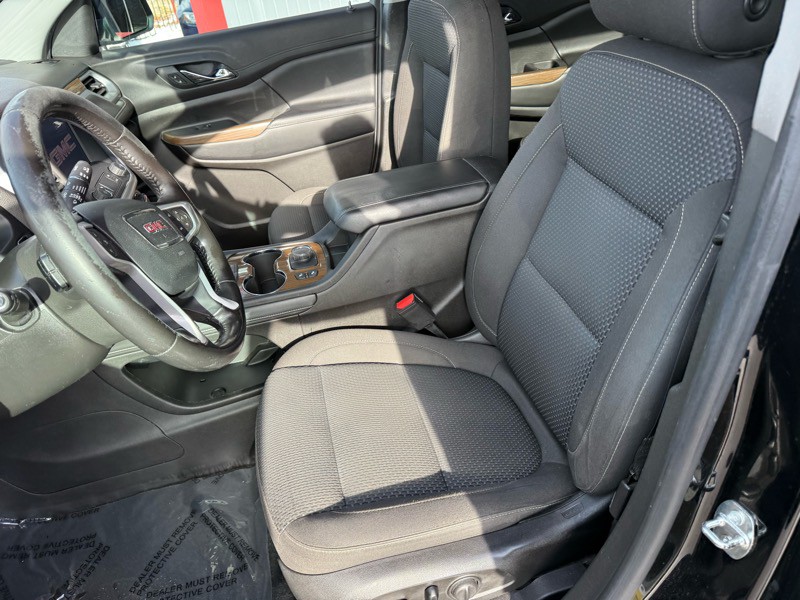 2020 GMC Acadia Image 13