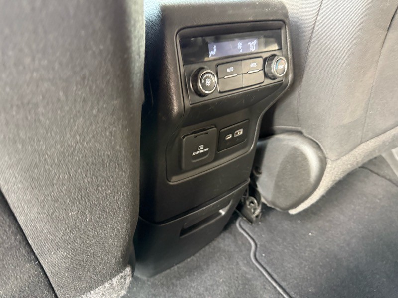 2020 GMC Acadia Image 29