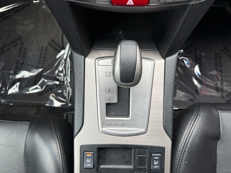 2011 Subaru Outback Image 20