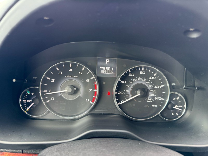 2011 Subaru Outback Image 26