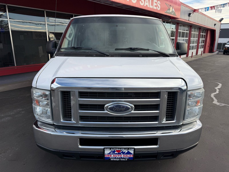 2014 Ford Econoline Image 11